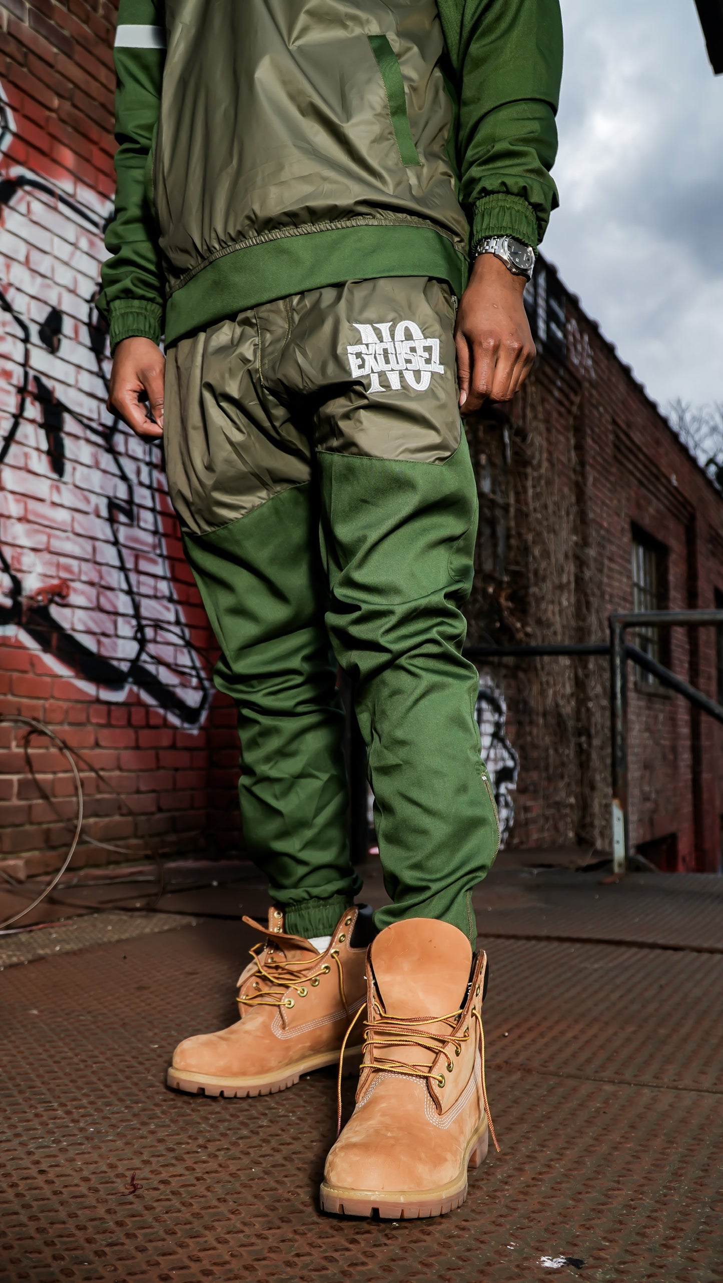 GREEN CULTURE TRACKSUIT