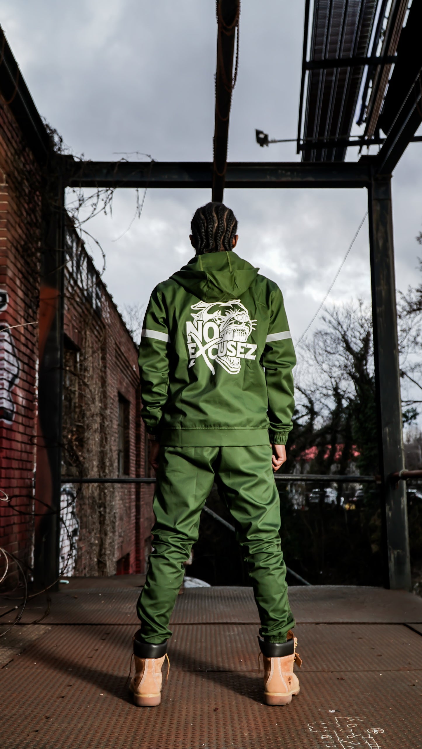 GREEN CULTURE TRACKSUIT
