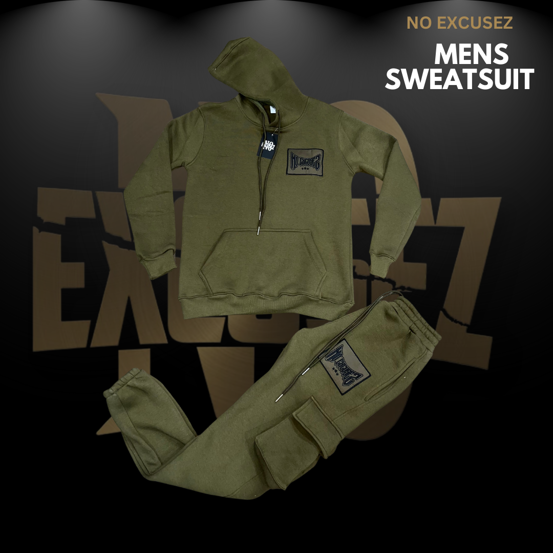 GREEN MENS SWEATSUIT