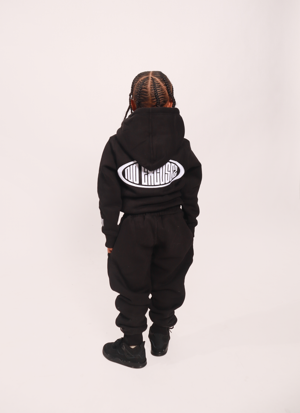 KIDZ BLACK SWEATSUIT